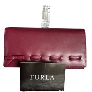 Furla Long Bi-Fold Leather Wallet. NIB-New In Box. Color-Pomegranate
